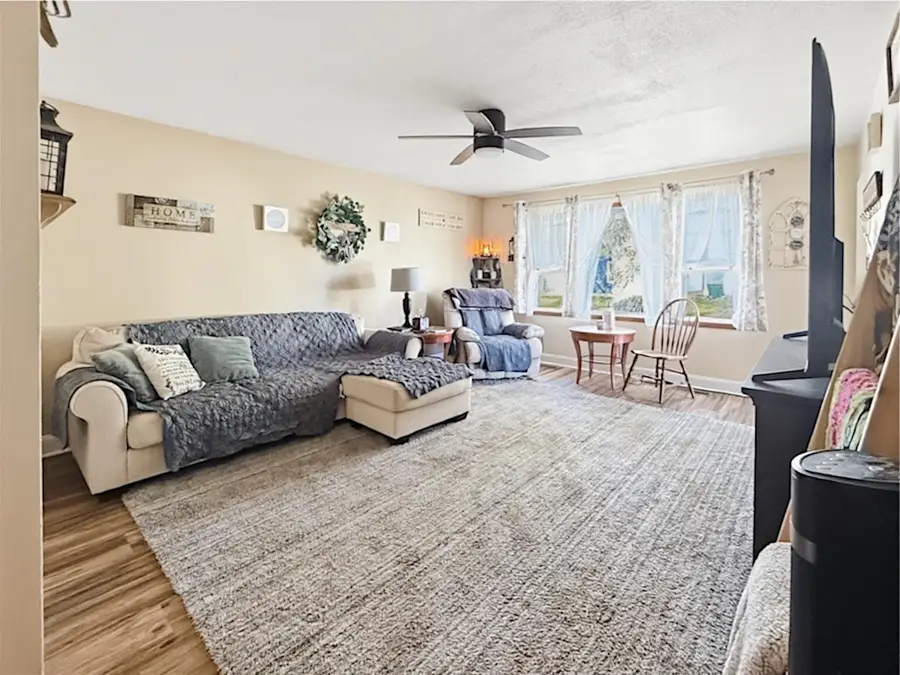 372 Riviera Circle, Valparaiso, IN 46385 - #2