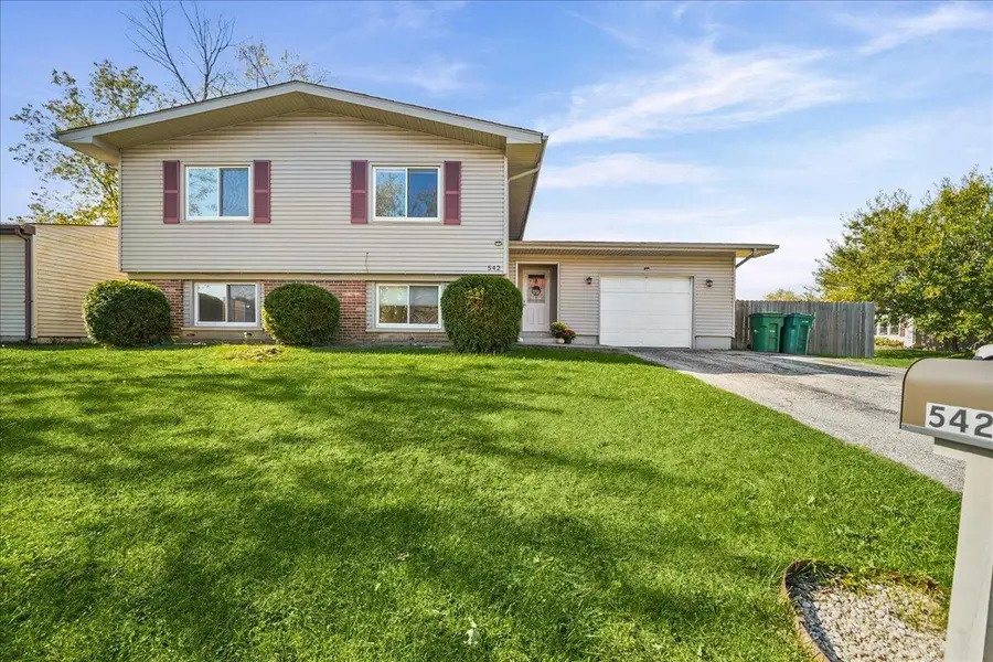 542 Riviera Road, Valparaiso, IN 46385 - #2