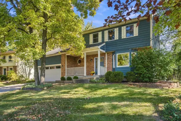 3906 Oak Grove Drive, Valparaiso, IN 46383