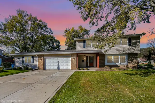 705 S Pettibone Street, Crown Point, IN 46307