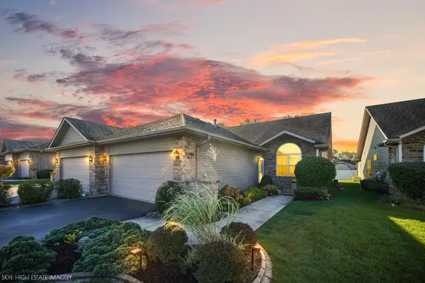 521 Cochran Drive, Crown Point, IN 46307