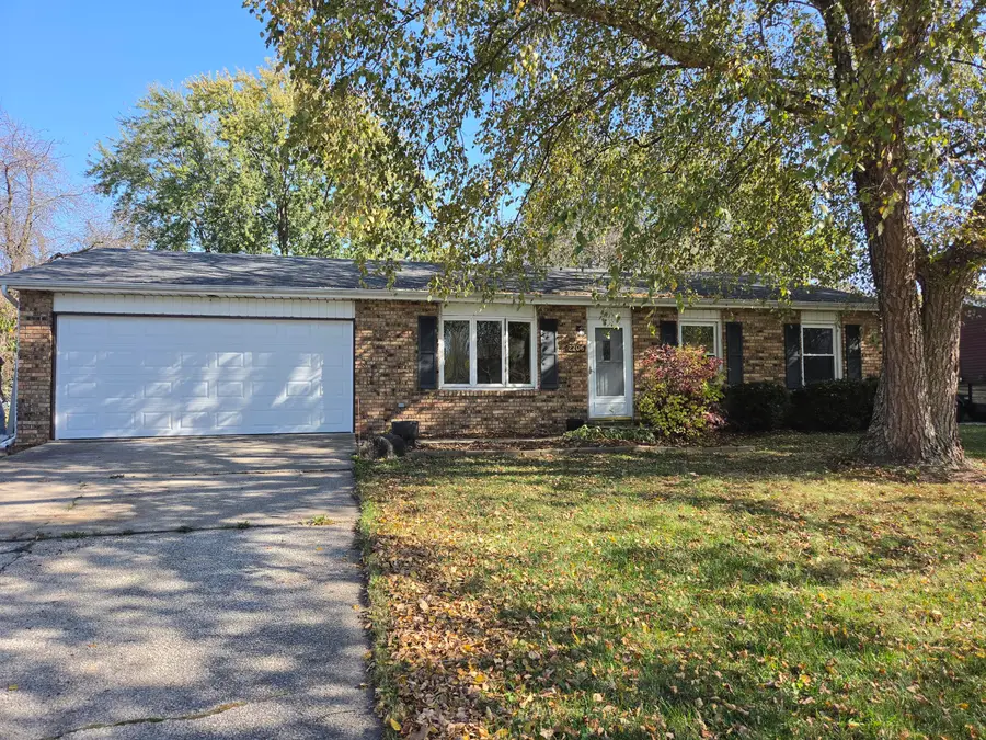 2206 Sturdy Road, Valparaiso, IN 46383 - #2