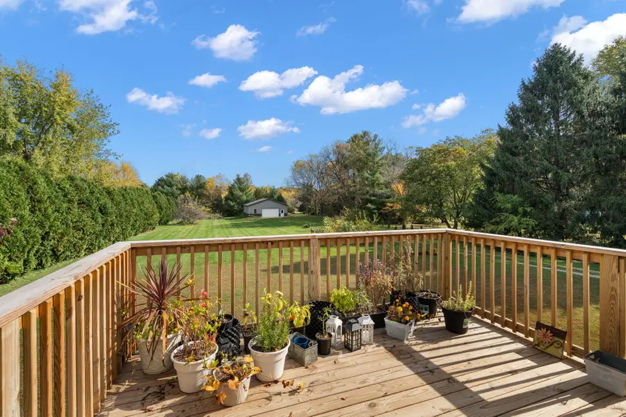 261 S 150 E, Valparaiso, IN 46383 - #3