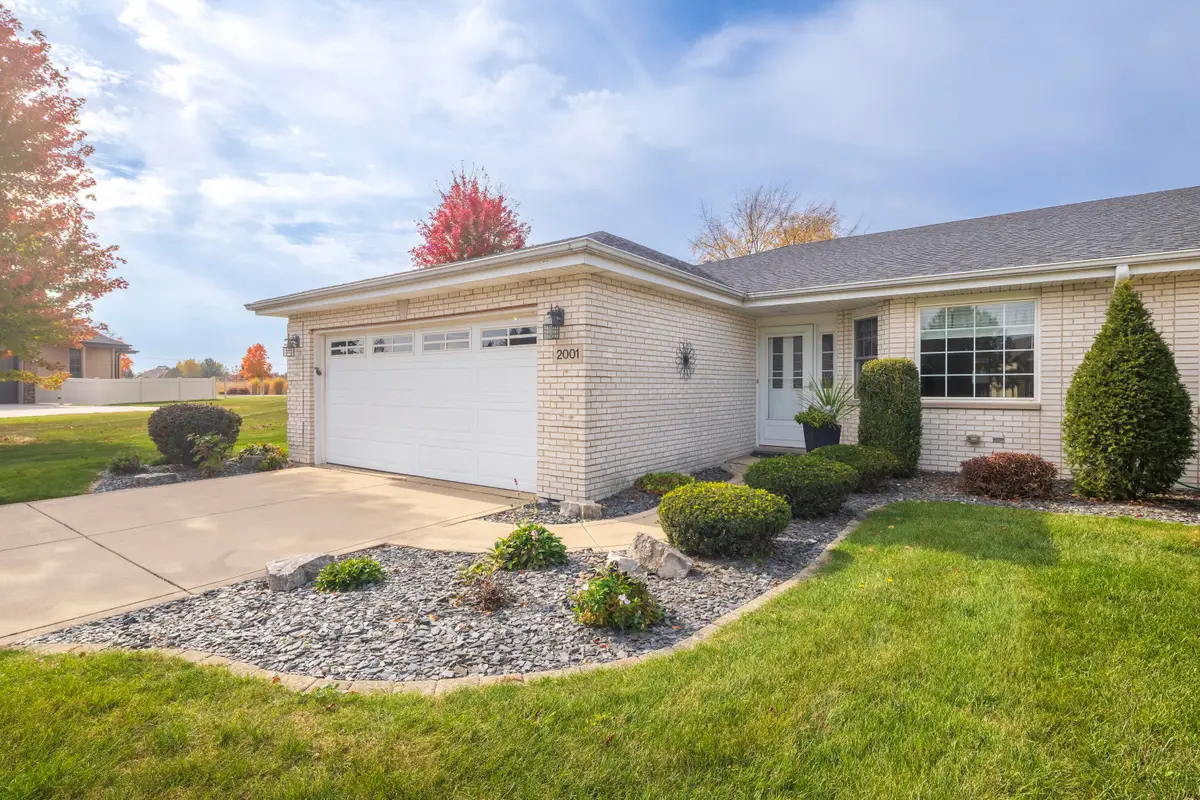 2001 Silver Hawk Drive, Crown Point, IN 46307 - #1