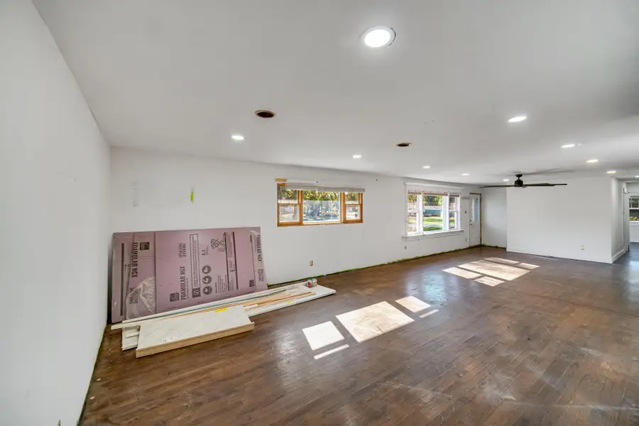 6084 Meadowlark Street, Portage, IN 46368 - #3