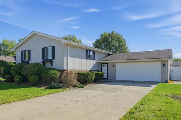 1453 W 94th Court, Crown Point, IN 46307