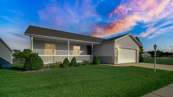103 Whispering Boulevard, La Porte, IN 46350