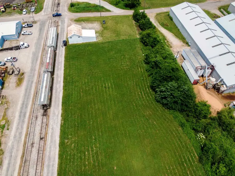 6th Street, Tell City, IN 47586 - Image #3