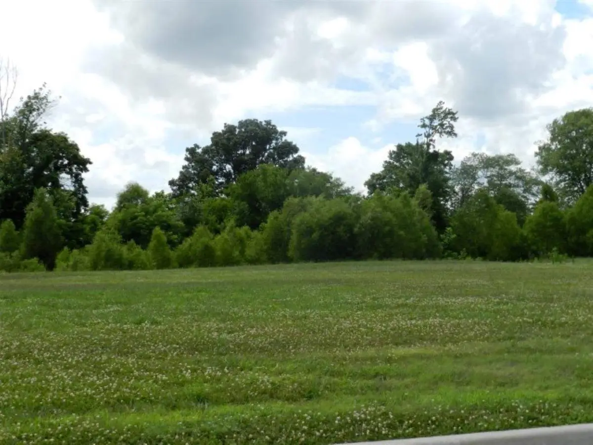 3219 W Broadway Street, Princeton, IN 47670 - Image #1