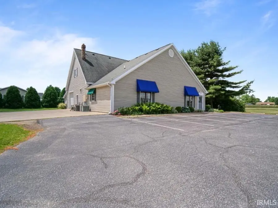 1611 Pheasant Run, Huntertown, IN 46748 - Image #3