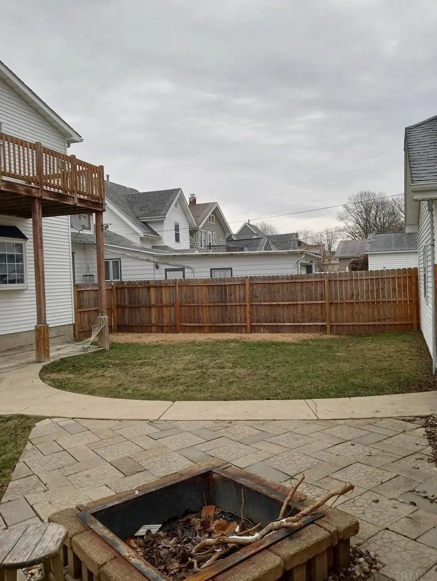557 E Boone Street, Frankfort, IN 46041 - Image #3