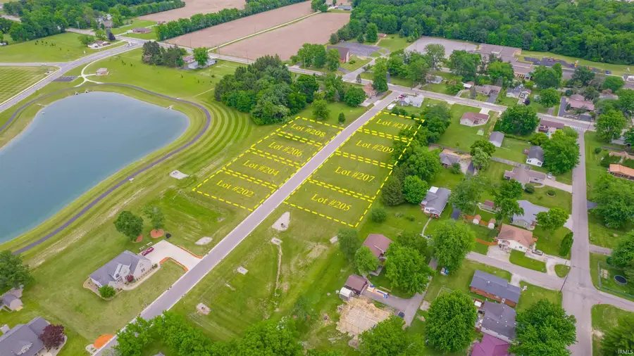 207 Salamonie Ln, Wabash, IN 46992 - Image #2