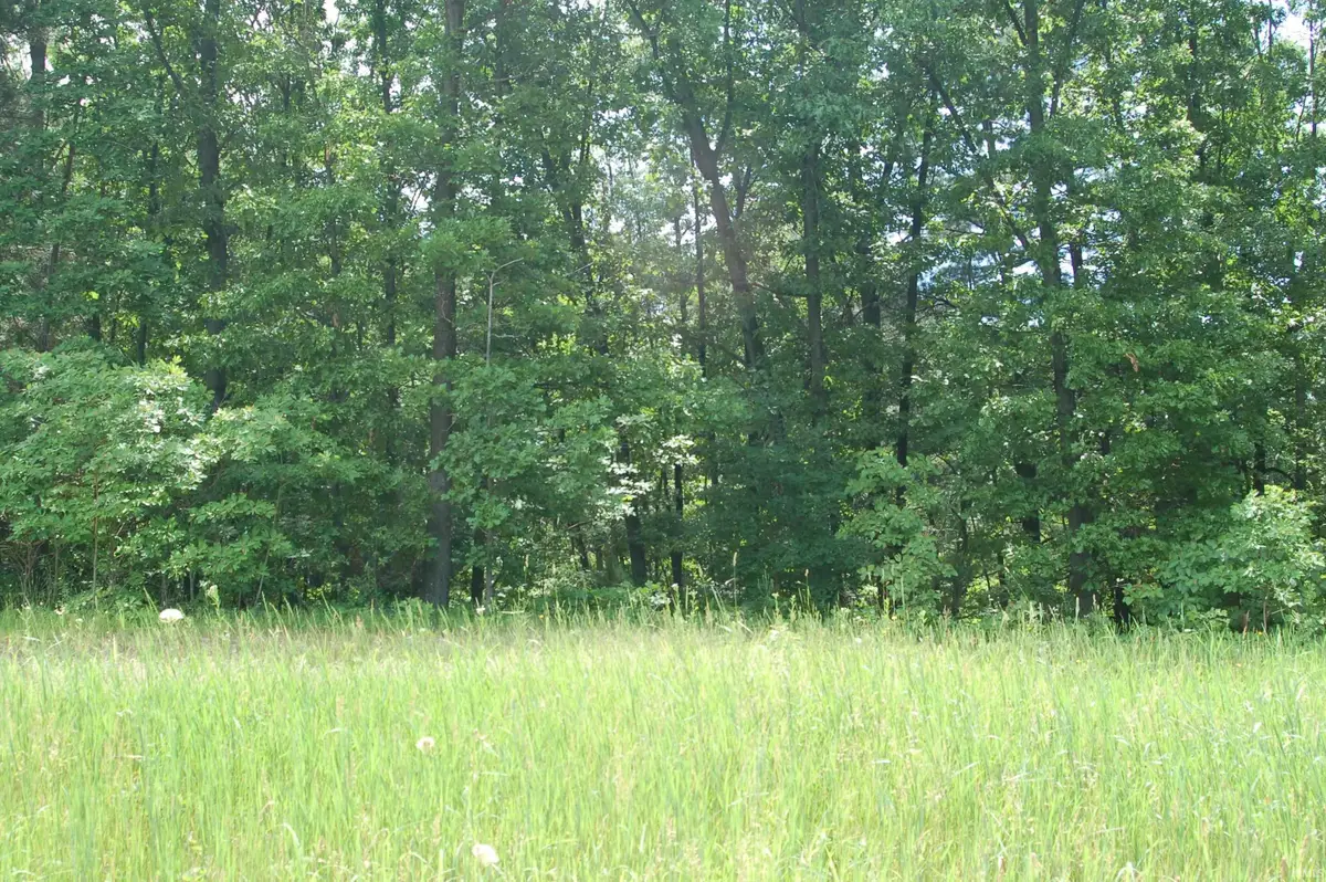 21578 Moyer Dr, South Bend, IN 46628 - Image #1