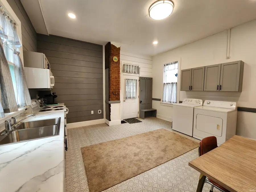 1107 S Evans Avenue, Evansville, IN 47713 - Image #3