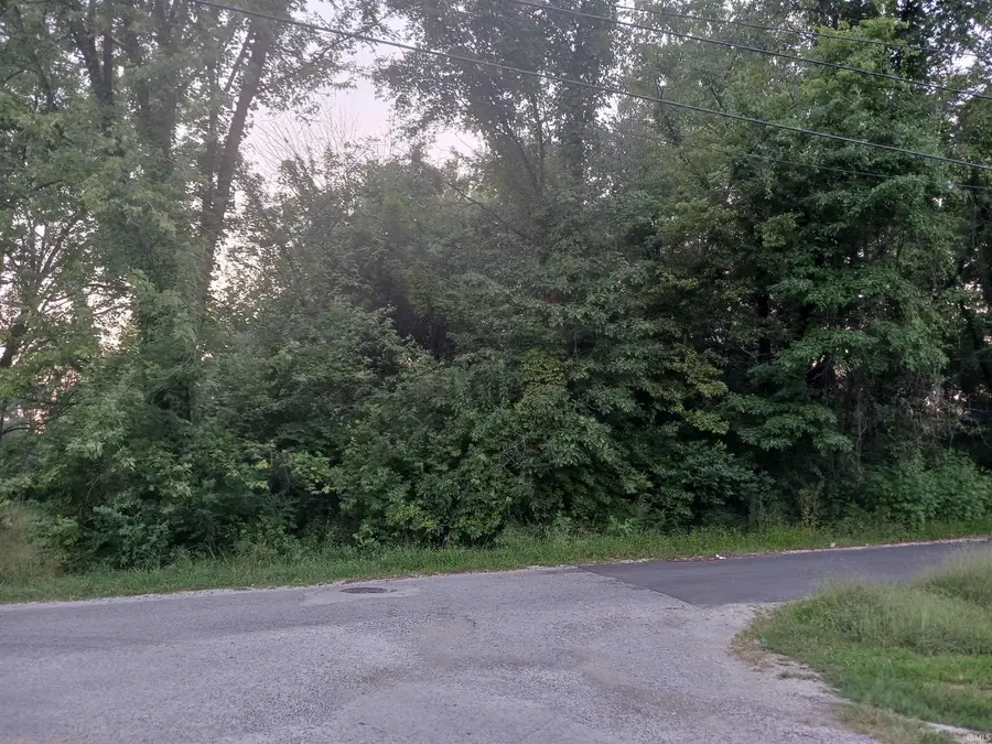 700 Boston Street, Bicknell, IN 47512 - Image #2