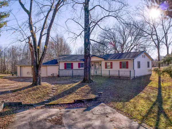 11125 E Copperline Road, Evansville, IN 47712