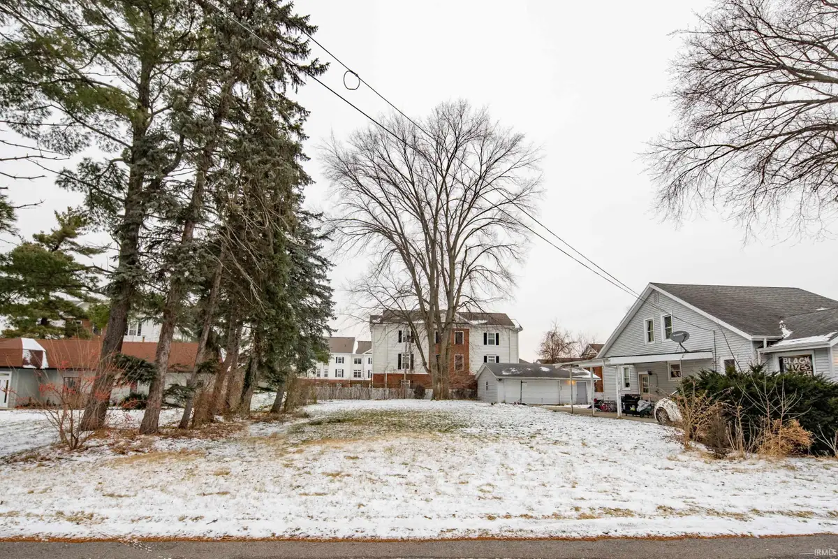 126 E Cripe Street, South Bend, IN 46637 - Image #1