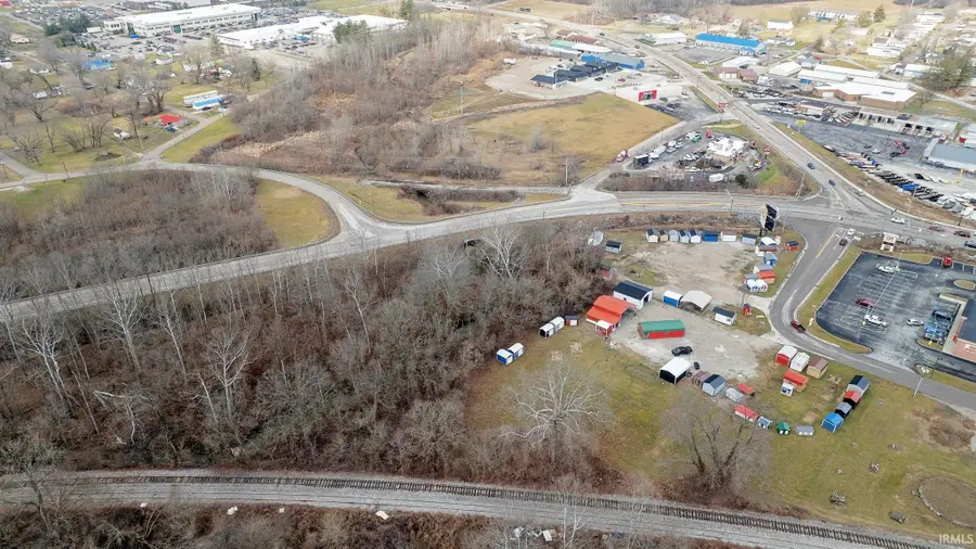 886 W Franklin Street, Spencer, IN 47460 - Image #2