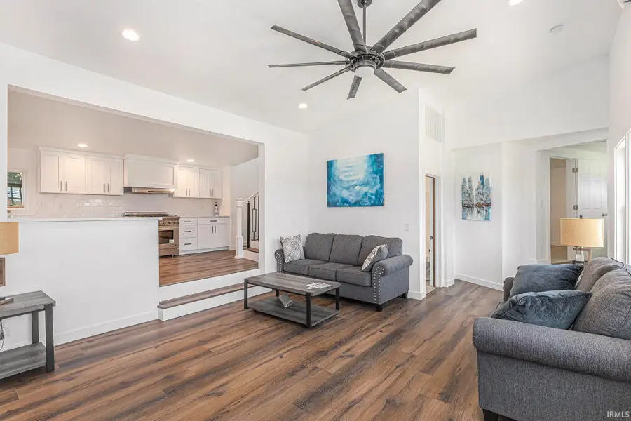 10559 Jefferson Boulevard, Osceola, IN 46561 - Image #3