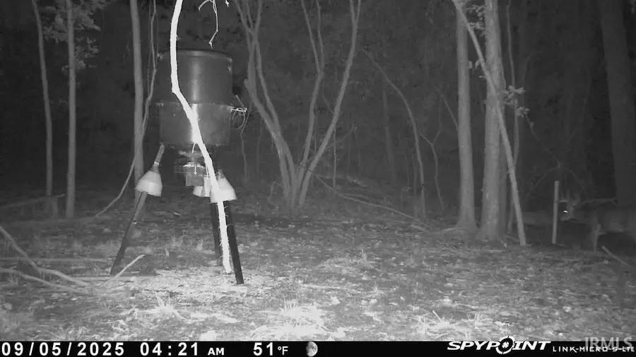 S 1850 W Road, Griffin, IN 47616 - Image #2