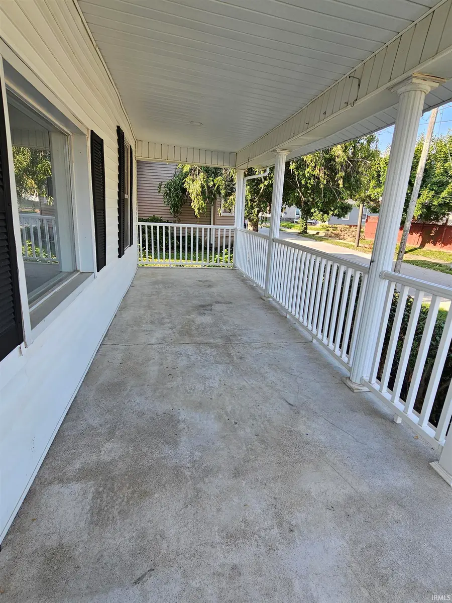 209 S Main Street, Fort Branch, IN 47648 - Image #3