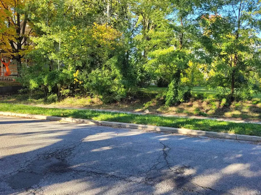 1613 Leer Street, South Bend, IN 46613 - Image #3