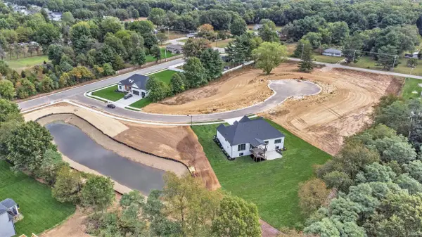 11024 Bayou Court, Osceola, IN 46561