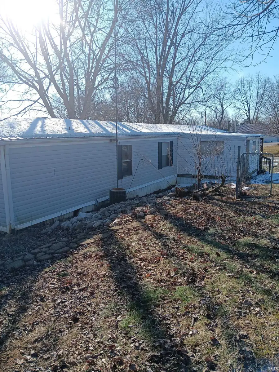 104 E Indiana Street, Holland, IN 47541 - Image #2