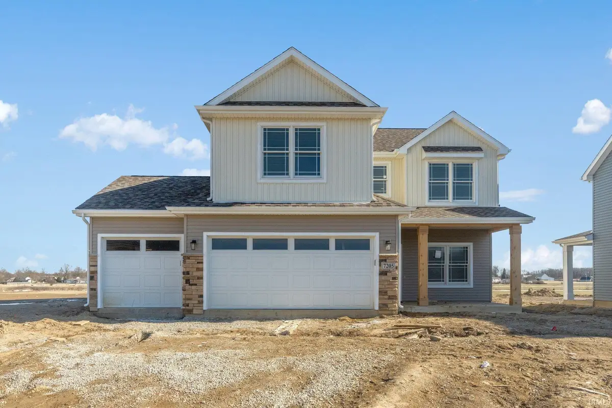 7205 Starks Boulevard, Fort Wayne, IN 46816 - #1
