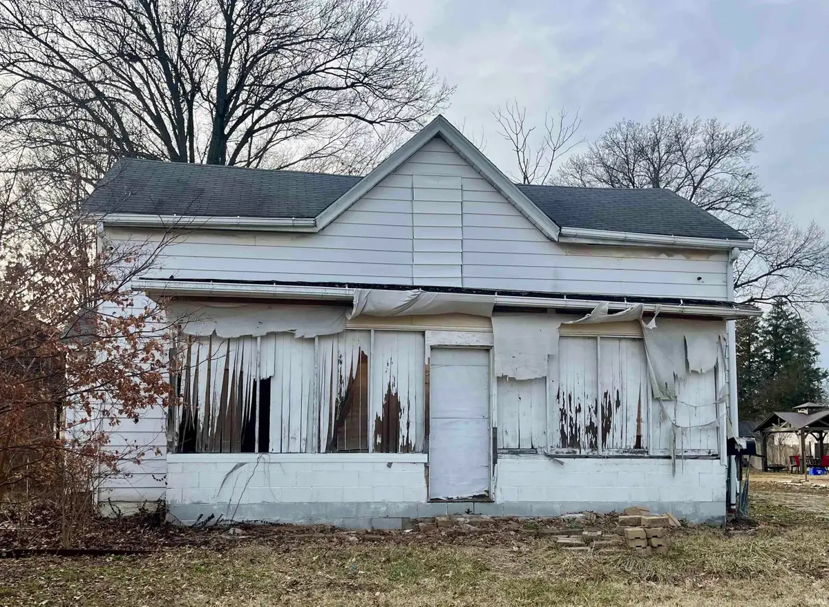 414 N Third Street, Boonville, IN 47601 - #1