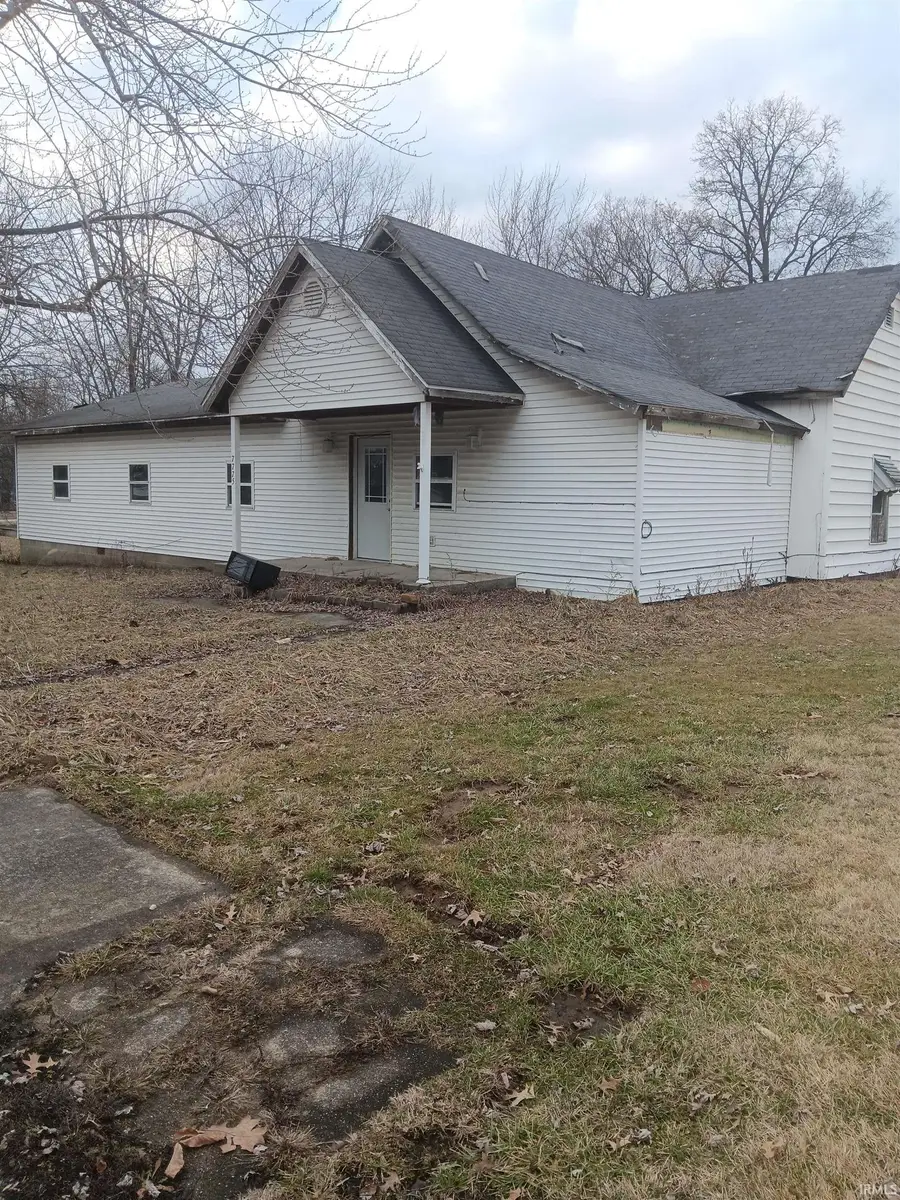 7775 E Church Street, Dugger, IN 47848 - Image #3