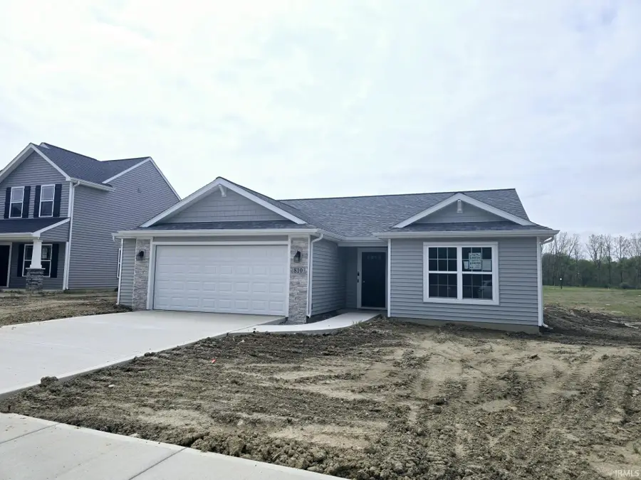 810 Knights Crossing, Kendallville, IN 46755 - Image #2