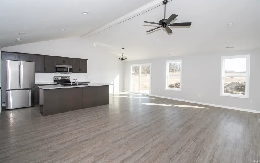 810 Knights Crossing, Kendallville, IN 46755 - Image #3