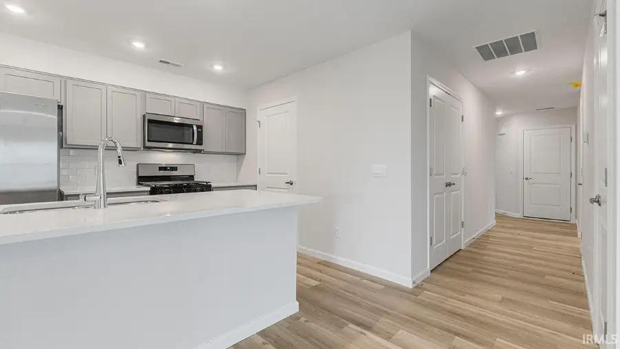 1030 Butler Lake Court, Fort Wayne, IN 46818 - Image #2