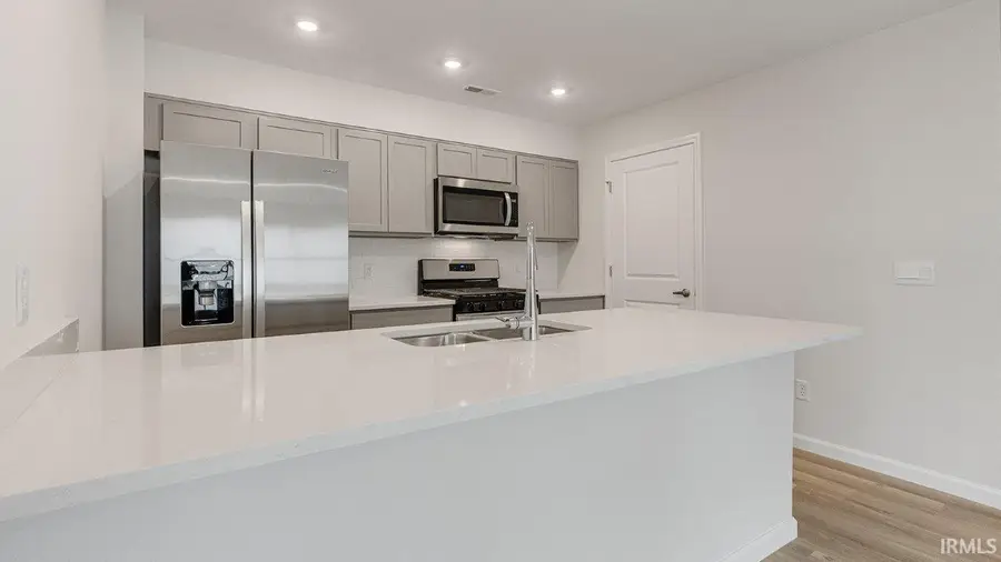 1030 Butler Lake Court, Fort Wayne, IN 46818 - Image #3