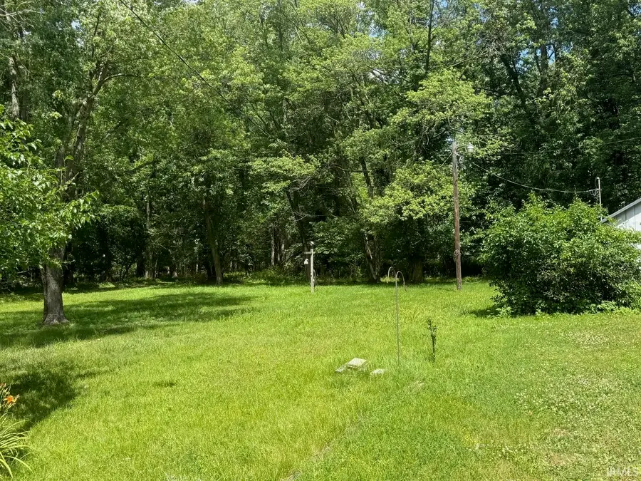 436 S 80 East, Winamac, IN 46996 - Image #2