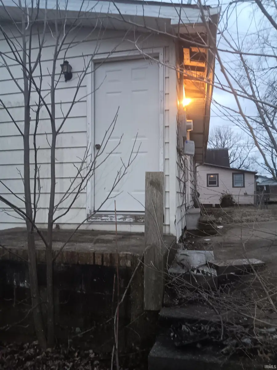 442 S Troll Street, Sullivan, IN 47882 - Image #2