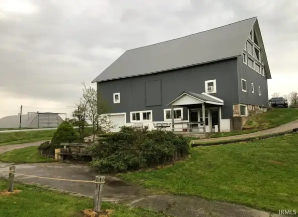 625 N State 75 Road, Flora, IN 46929