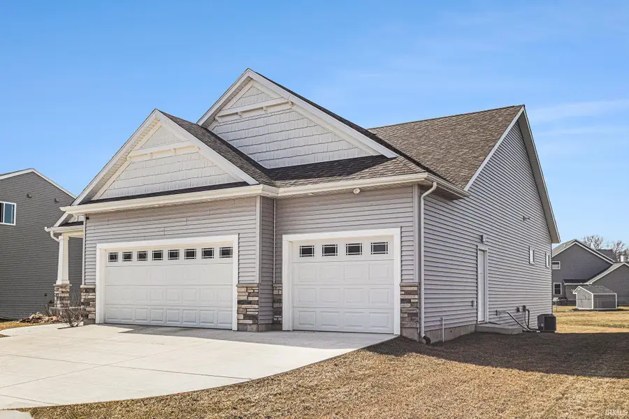 1725 Stoneham Drive, Mishawaka, IN 46544 - #3