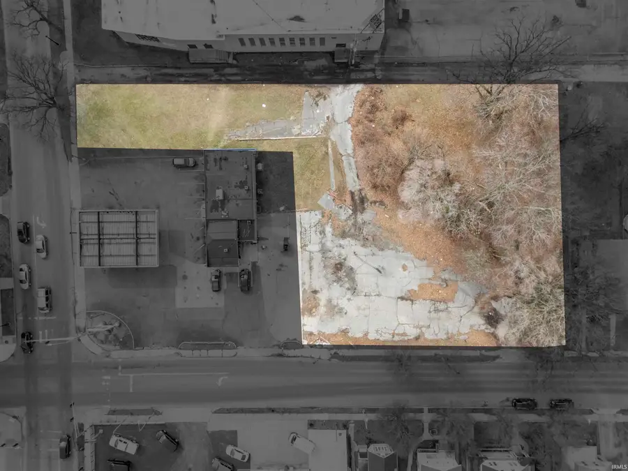 2318 Fairfield Avenue, Fort Wayne, IN 46807 - Image #2