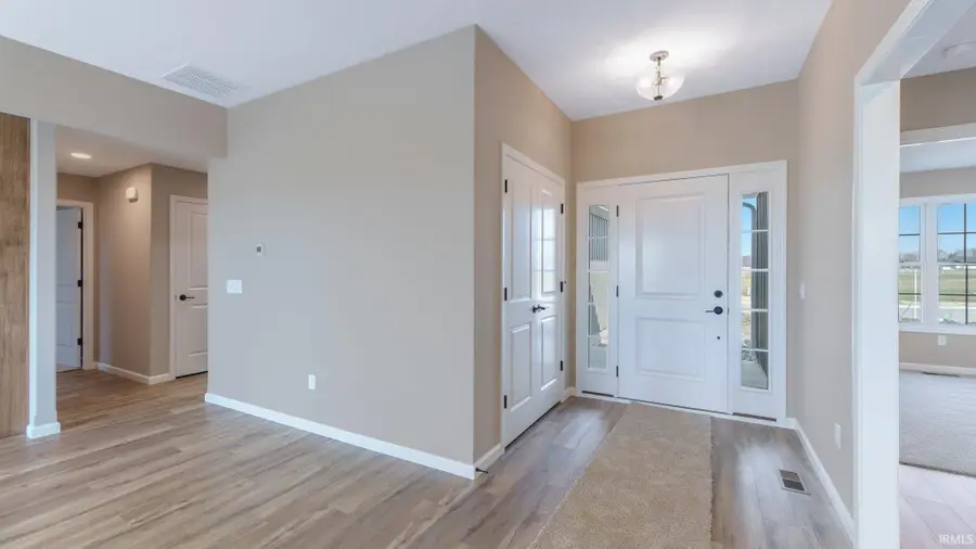 5249 Elk Run Place, Fort Wayne, IN 46818 - Image #3