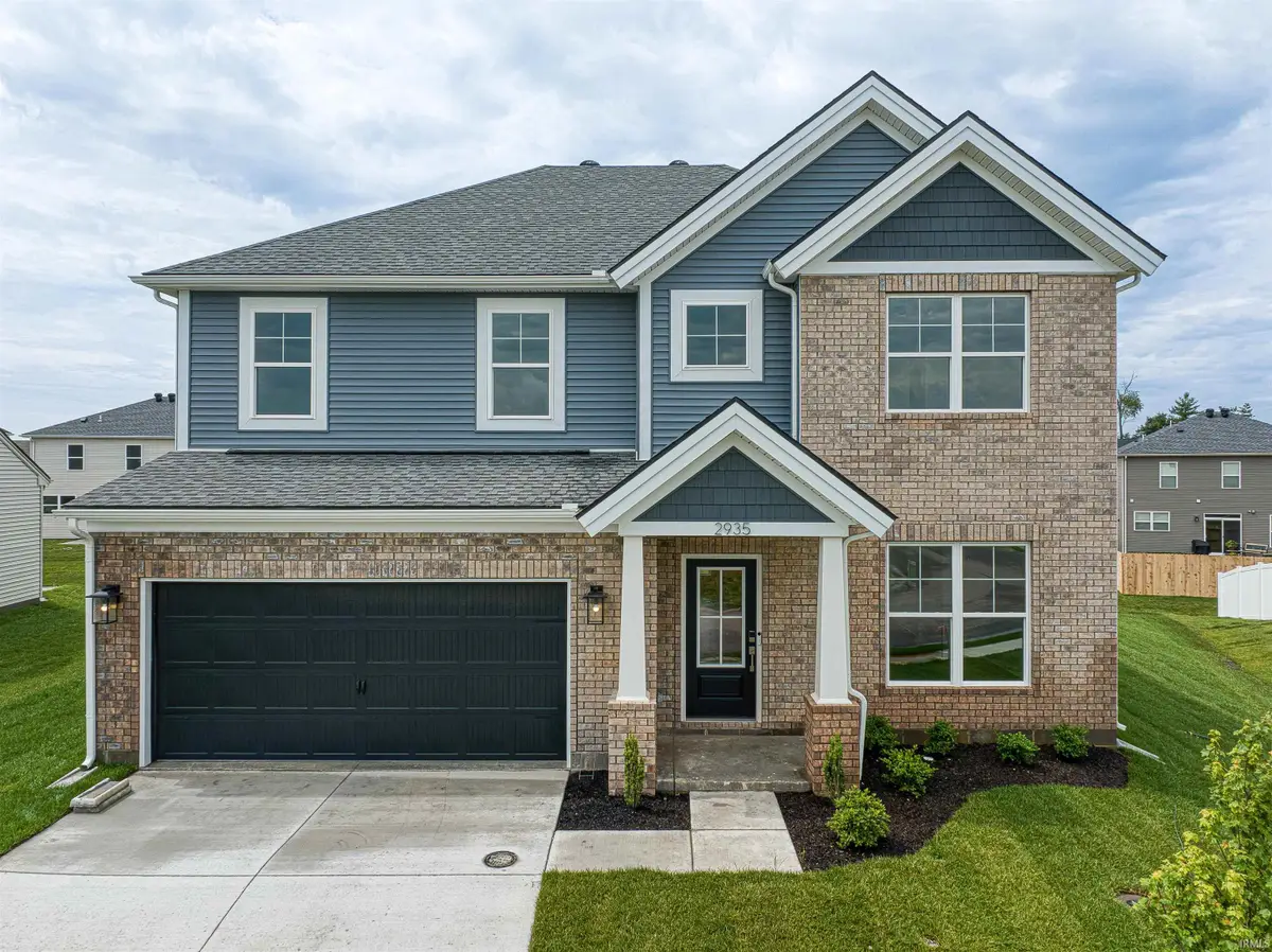 2935 Atcheson Drive, Evansville, IN 47725 - Image #1