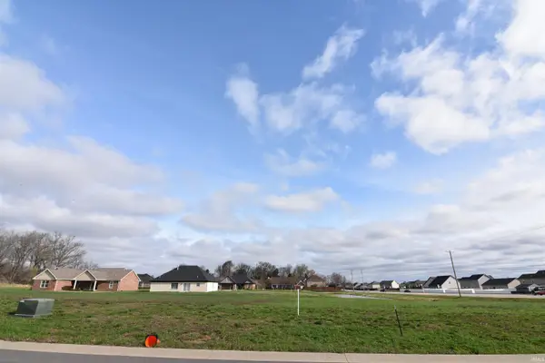 4724 Violet Drive, Evansville, IN 47725