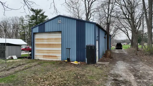 5051 NW Shafer Drive, Monticello, IN 47960