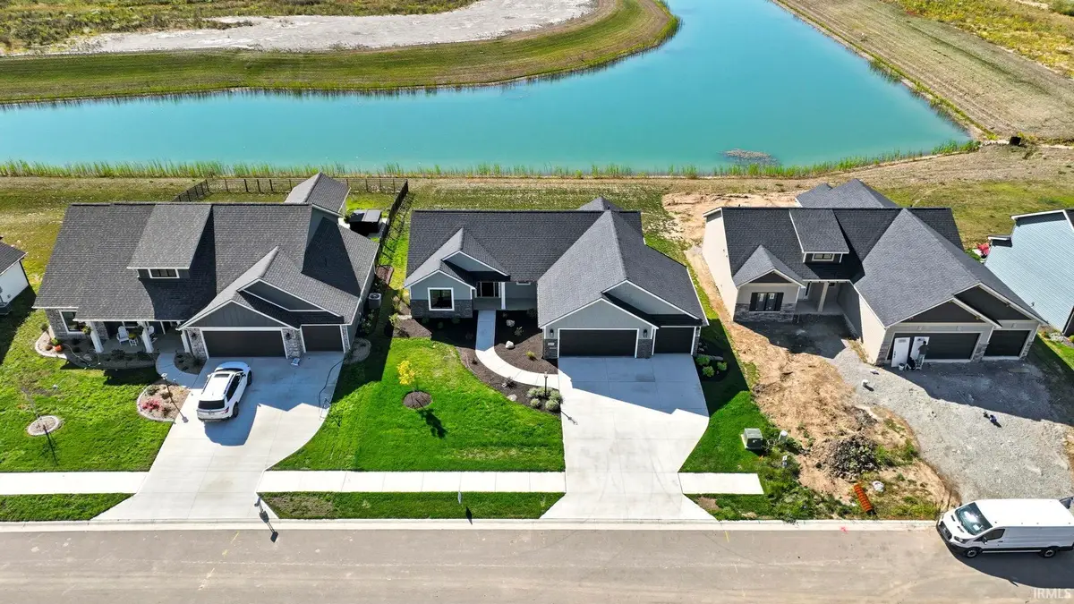 11099 Carob Thorn Trail, Roanoke, IN 46783 - Image #1