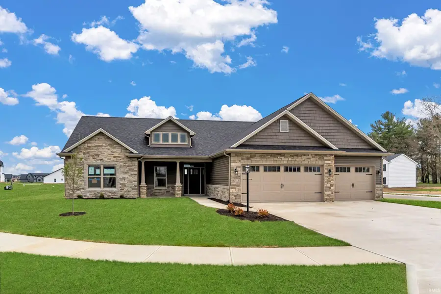 17512 Fett Drive, Huntertown, IN 46748 - Image #2