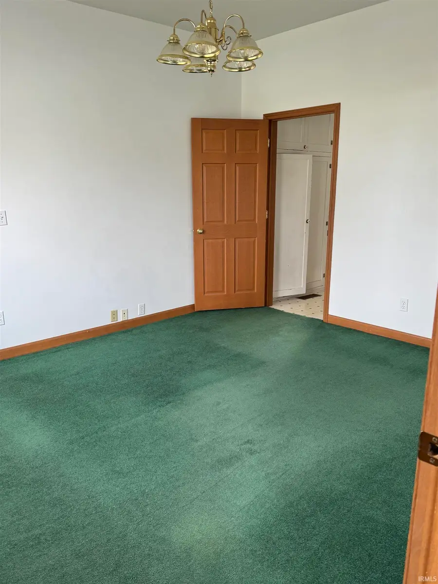 302 E Winona Avenue, Warsaw, IN 46580 - Image #3