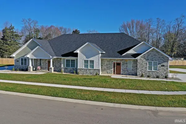 315 Blue River Drive, Knightstown, IN 46148
