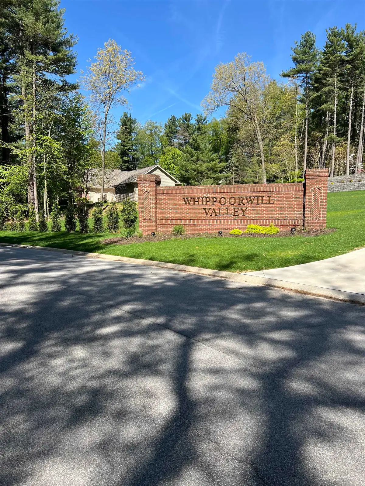 21540 Ravenna Drive, South Bend, IN 46628 - Image #1