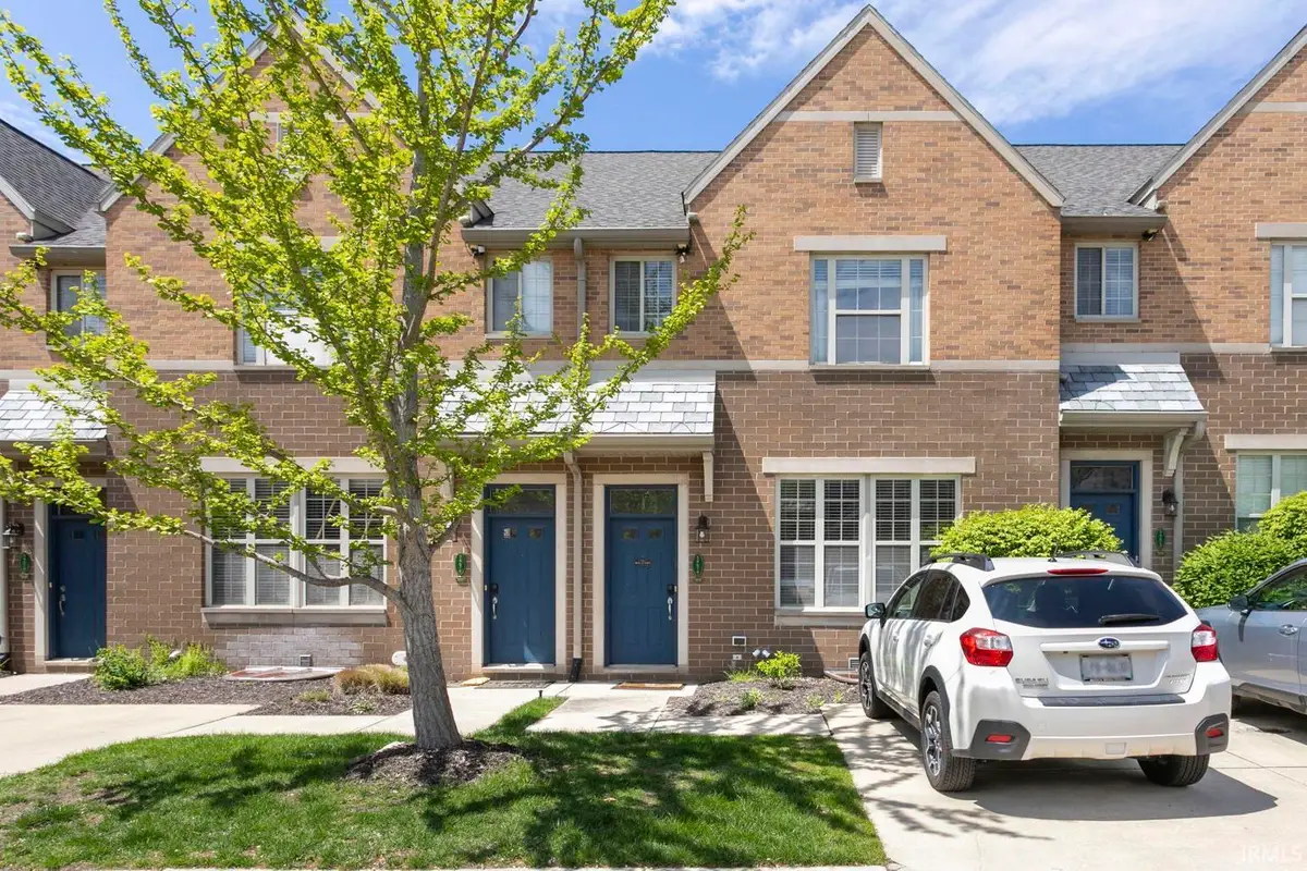 54674 Burdette Street, South Bend, IN 46637 - Image #1